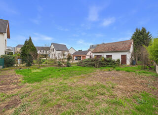  Terrain à vendre 590 m²