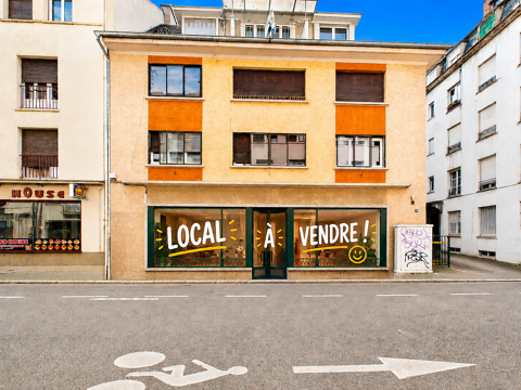   Grand local de 109 m2 + 63m2 de cave/stockage - Divisible en 2 espaces distincts - QUAI DES BATELIERS 