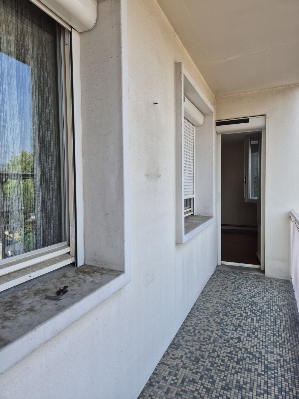 Appartement T3 avec balcon, cave et garage