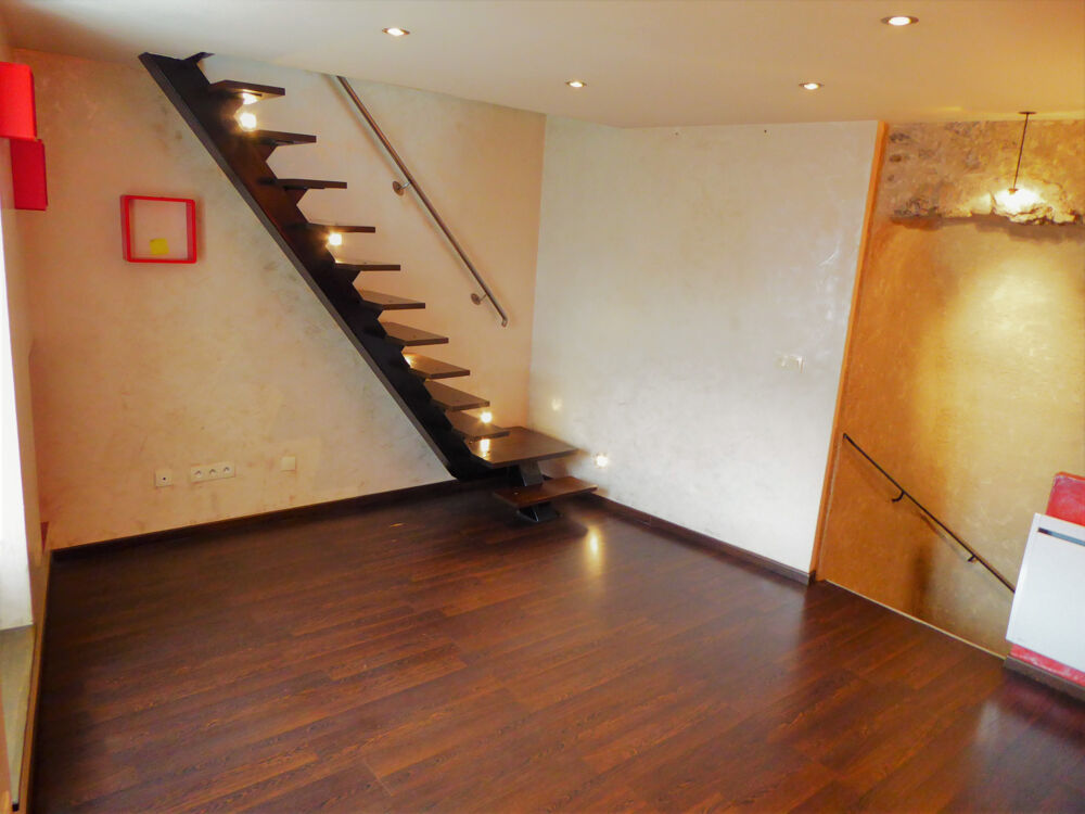 Location Appartement Maison de ville de 39,71 m2 sur 3 niveaux avec vue dégagée Montmelian