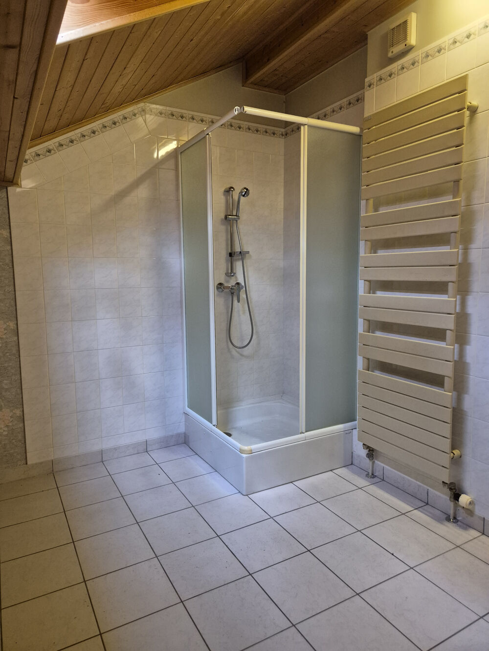 Vente Maison Maison dans secteur calme sur 1078 m2 de terrain Cruet