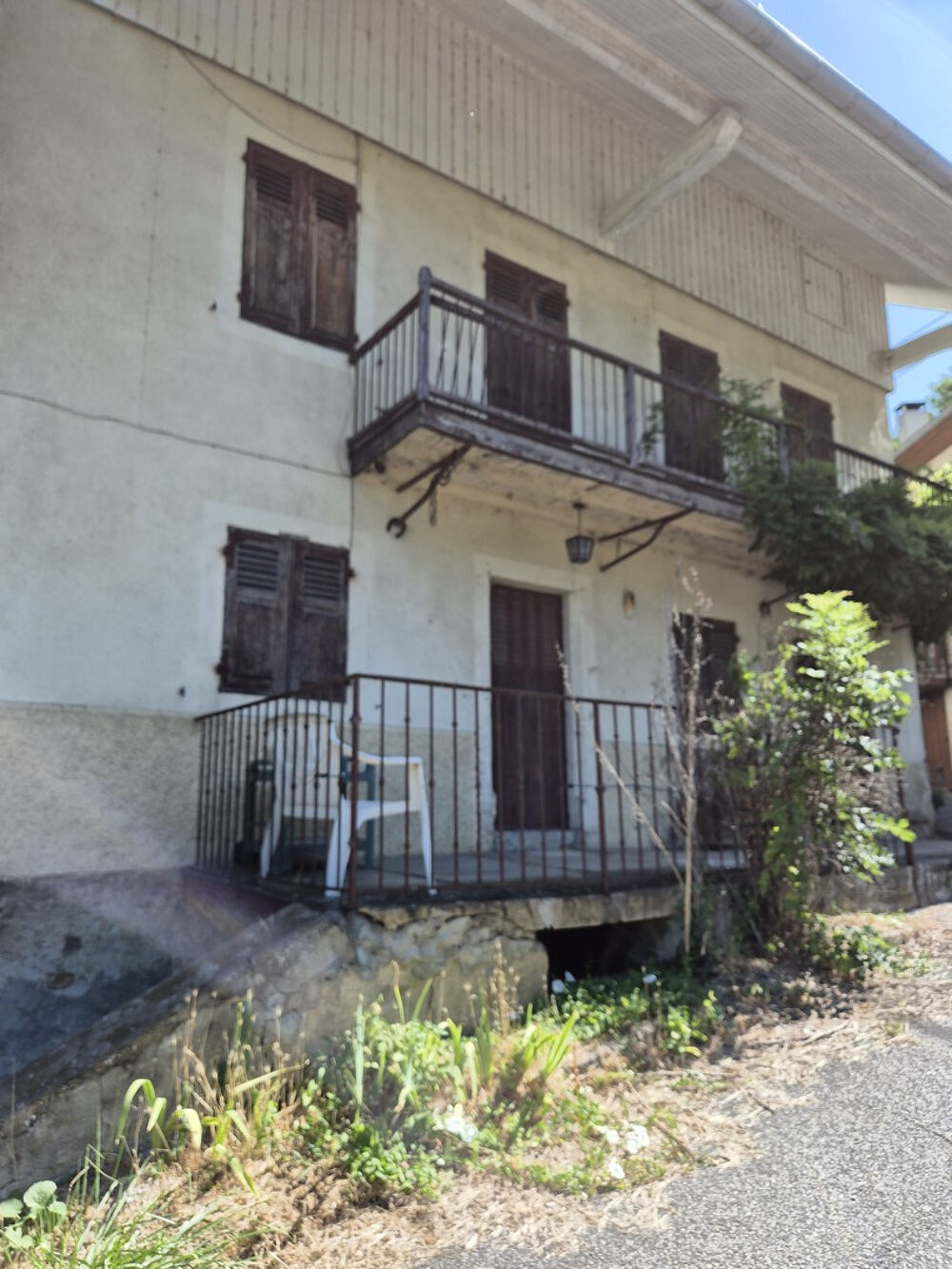 Vente Propriété/Château Maison à rénover avec grange attenante Planaise