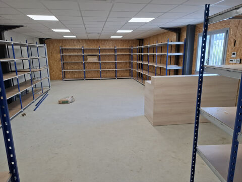   LOCAL D'ACTIVITE AVEC CENTRALE DE PRODUCTION PHOTOVOLTAÏQUE 