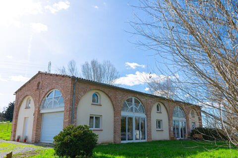 Local professionnel de 170m2 avec terrain arboré et emplacement de parking. 1592 31130 Flourens