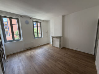  Appartement à louer 2 pièces 38 m²