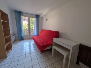  Appartement à louer 1 pièce 17 m²