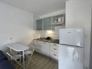  Appartement à louer 2 pièces 34 m²