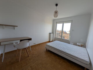  Appartement � louer 4 pi�ces 74 m�