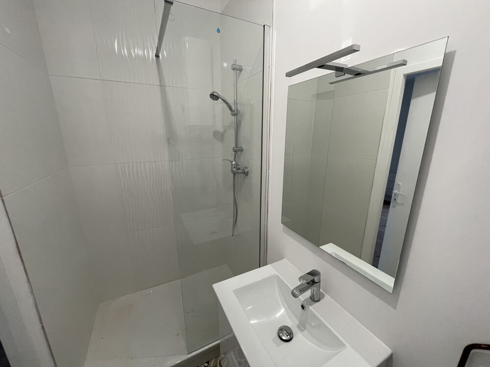 Location Appartement Studio non meublé de 18,39 m2 avec terrasse   Quartier Marengo Toulouse
