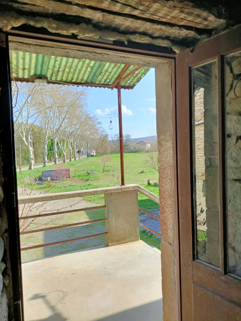 Vente Maison VAREN ,FERME AVEC DEPENDANCES ET TERRAIN CONSTRUCTIBLE Varen