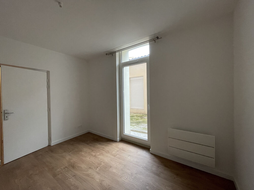 Location Appartement Studio non meublé de 18,39 m2 avec terrasse   Quartier Marengo Toulouse