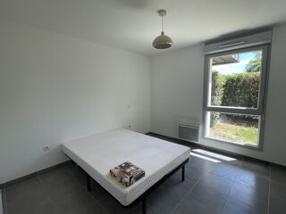  Appartement à louer 3 pièces 61 m²