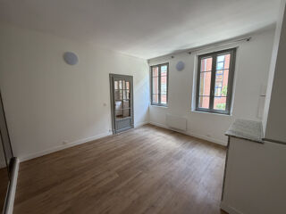  Appartement à louer 2 pièces 38 m²