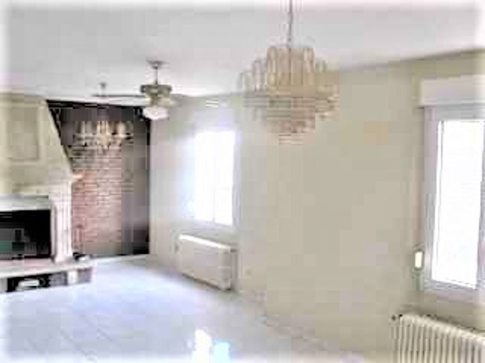 Vente Immeuble BEL IMMEUBLE DE 350 M2 COMPRENANT 4 APTS AVEC GRAND GARAGE ET SOUS-SOL Belfort