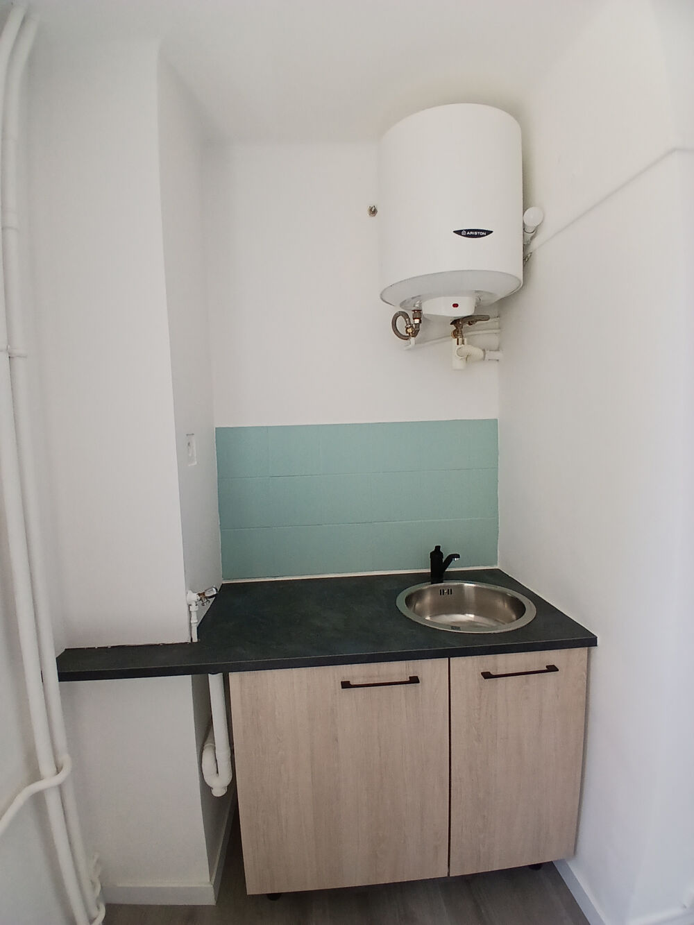 VENTE - STUDIO - 18 M2 - ALES