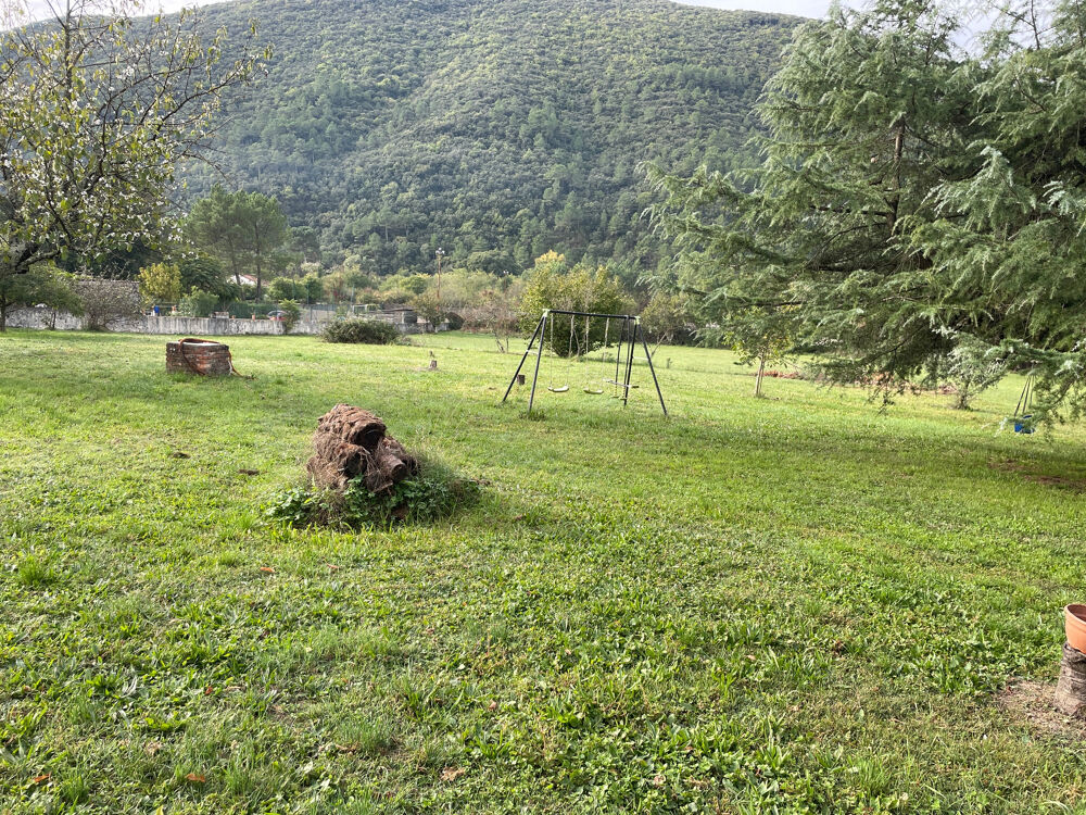 Vente Maison VENTE -ENSEMBLE IMMOBILIER - 640 m2 - 389 000 € St florent sur auzonnet