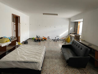  Maison à vendre 14 pièces 215 m²