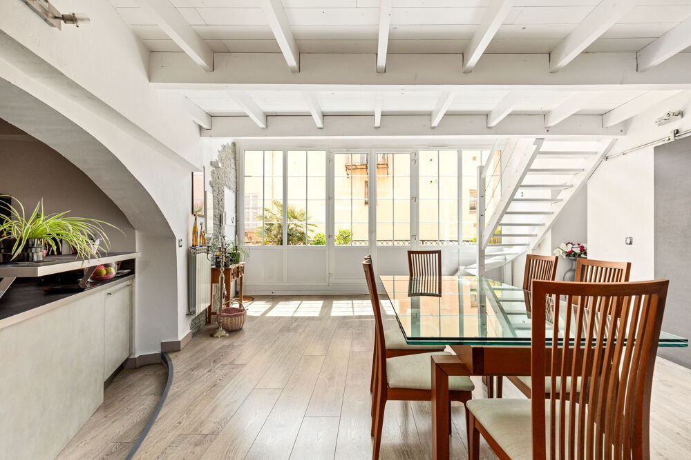 Grand appartement lumineux - 164,90m2 - 4 chambres - 2 SDB