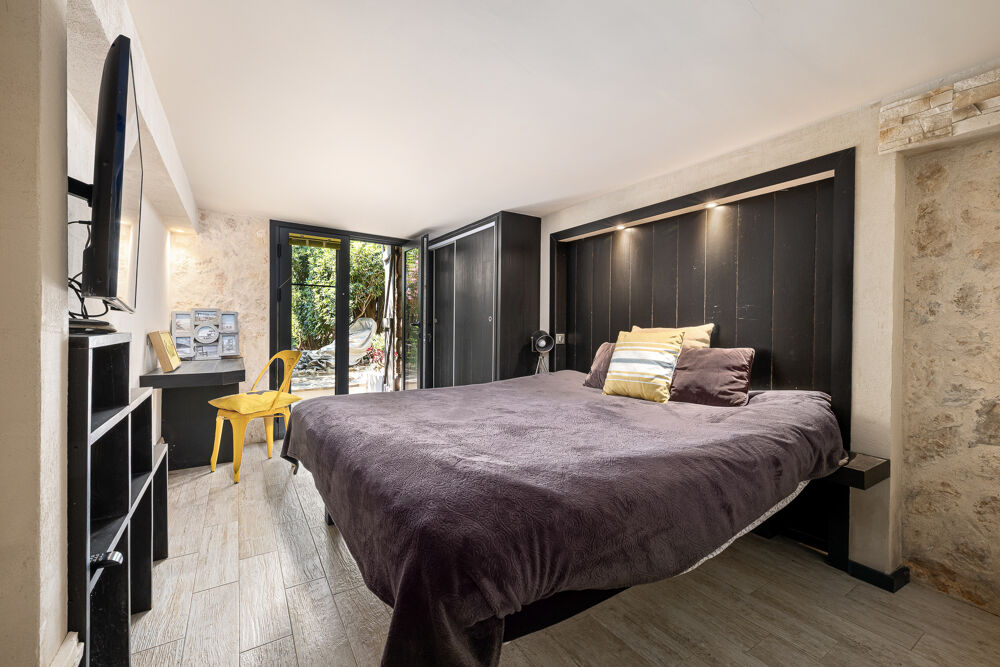 à vendre  Maison Antibes (06600)