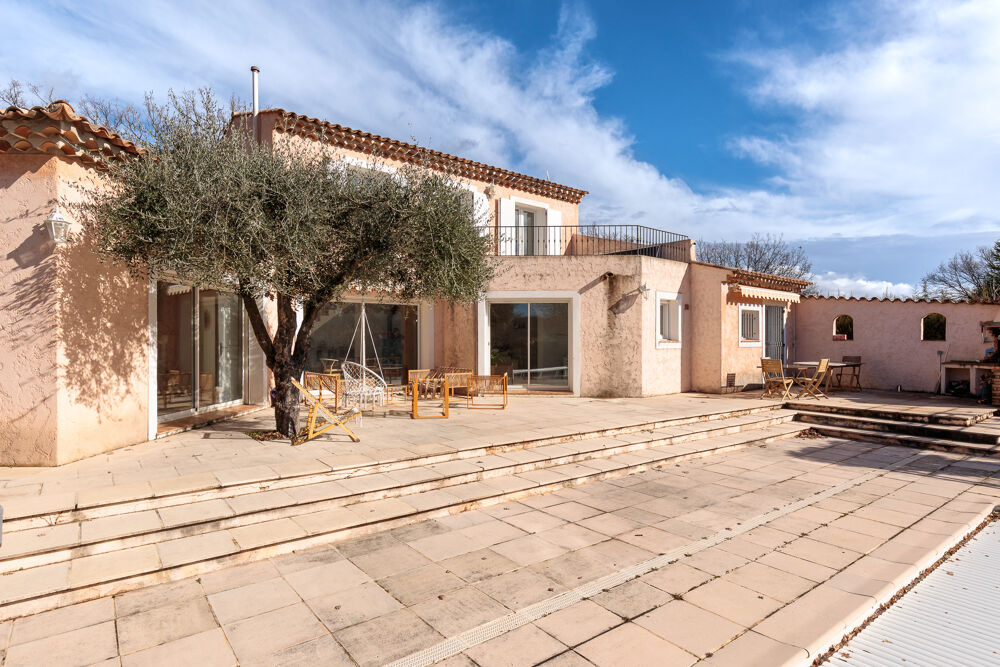 � vendre  Maison Saint-C�zaire-sur-Siagne (06530)