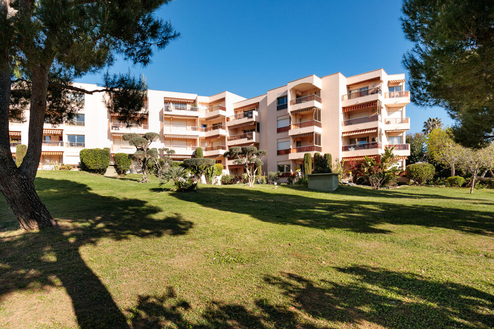 Vente Appartement 2 Pièces Vue Mer, Calme & Sécurisé   Coup de Coeur Antibes