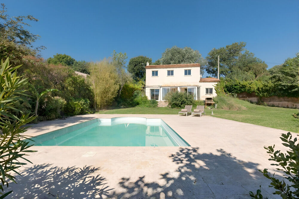 VILLA INDIVIDUELLE AVEC PISCINE 150 m2 MONTAUROUX (83440)