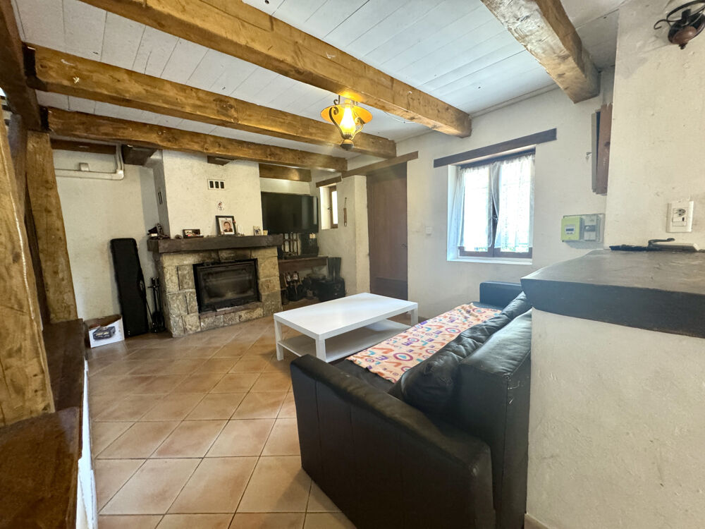 Maison de village - Les Sausses - Terrain de 46m2