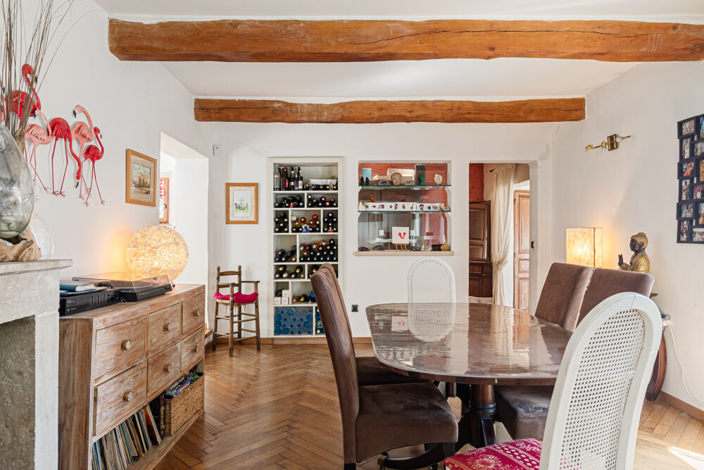 Mas authentique rénové - 4 chambres - sans vis à vis, grand terrain