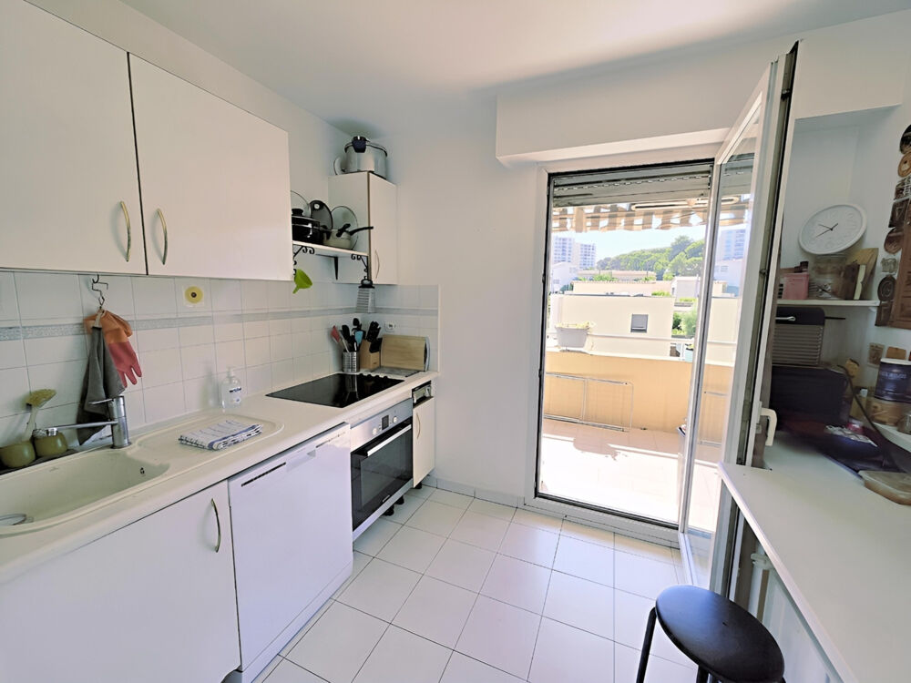 Vente Appartement 3 pièces 63 m2 Traversant   Idéal Investisseur   Vendu Loué + Garage double - Le Cannet Rocheville Le cannet