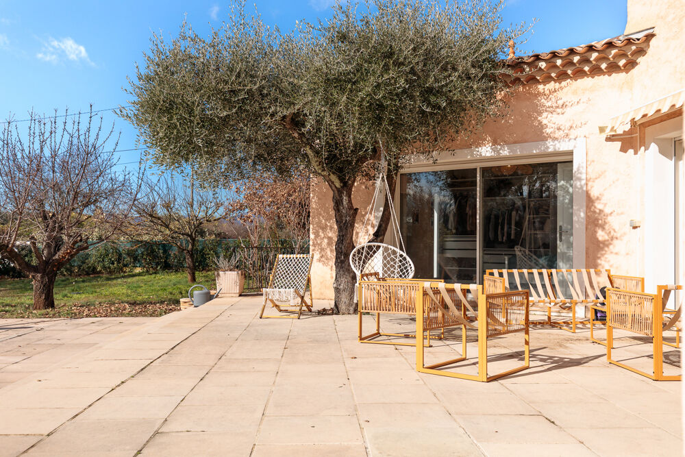 � vendre  Maison Saint-C�zaire-sur-Siagne (06530)