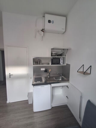  Appartement à louer 1 pièce 13 m²