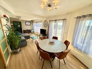  Duplex/triplex à vendre 3 pièces 85 m²
