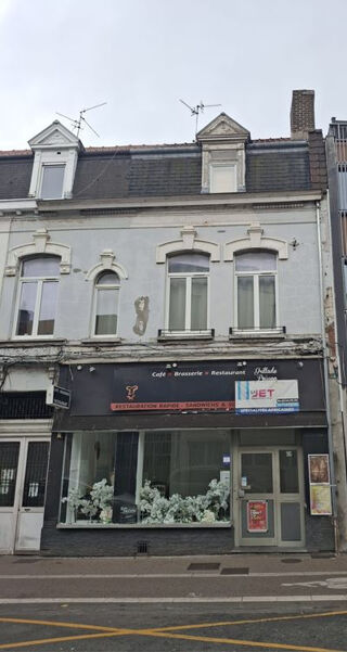  Immeuble à vendre 215 m²