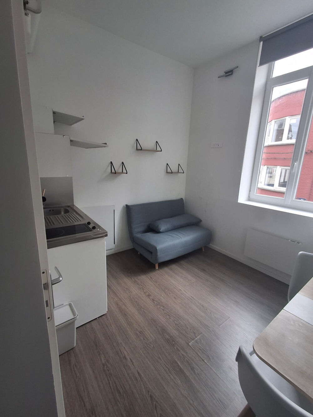 Location Appartement À LOUER   STUDIO MEUBLÉ DE 13 m2   LILLE FIVES Lille