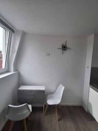  Appartement à louer 1 pièce 19 m²