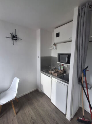  Appartement à louer 1 pièce 19 m²