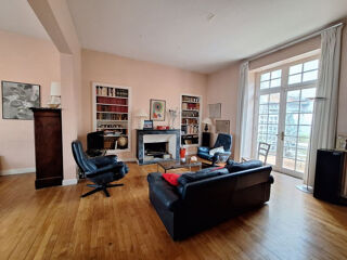  Maison à vendre 7 pièces 232 m²