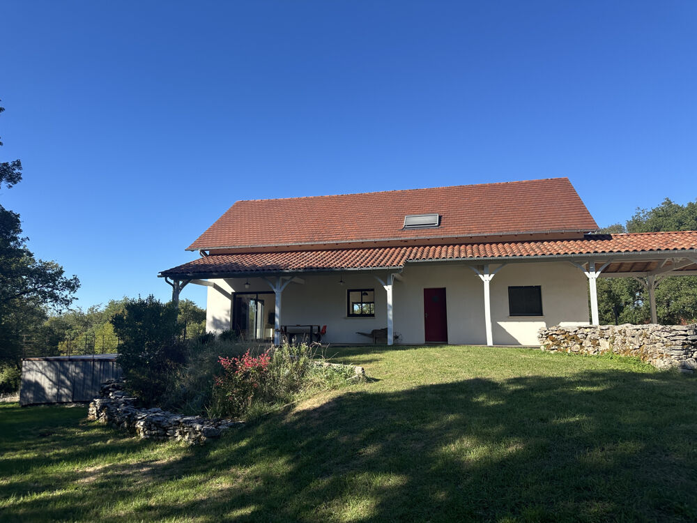 Maison contemporaine avec piscine chauffée et 1,5 hectare de terrain à Autoire