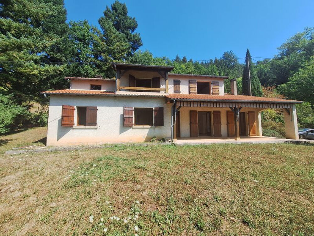 Vente Maison Maison type 5 avec garage et terrain St cere