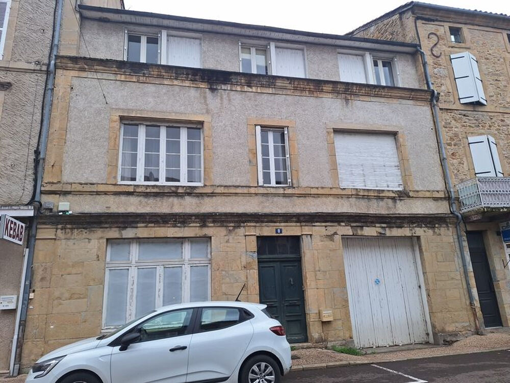 Centre ville Saint Céré - Maison type 7 avec ancien local professionnel - cour - terrasse - garage