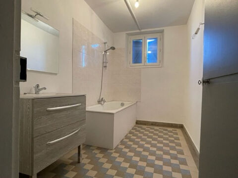  Maison  louer 3 pices 79 m