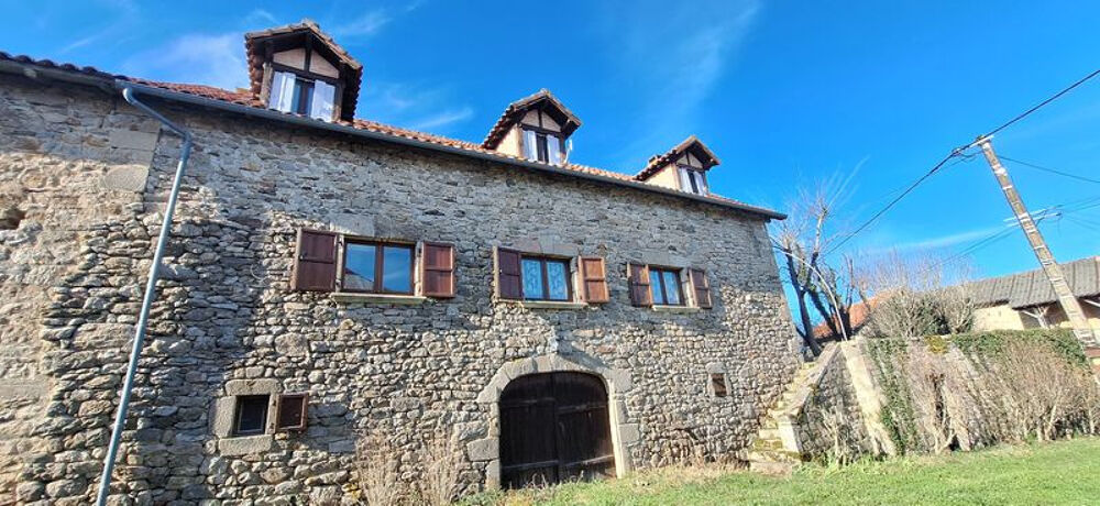 Maison de caractère de type 5 avec terrain et bois