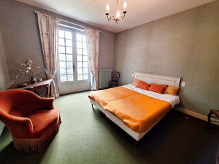  Maison � vendre 7 pi�ces 210 m�