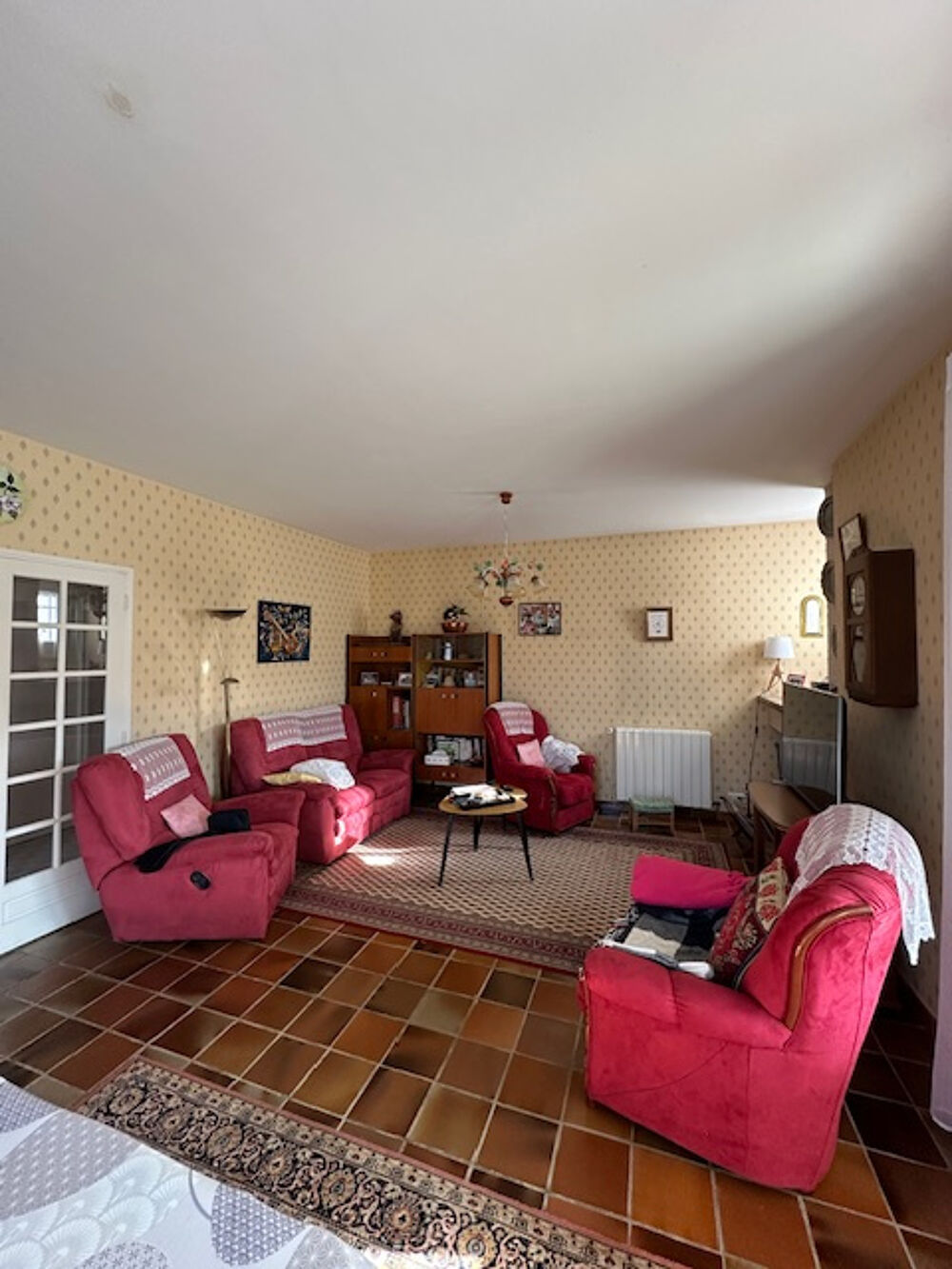 Vente Maison Maison d'habitation de type 7 avec garage et terrain - St Céré St cere