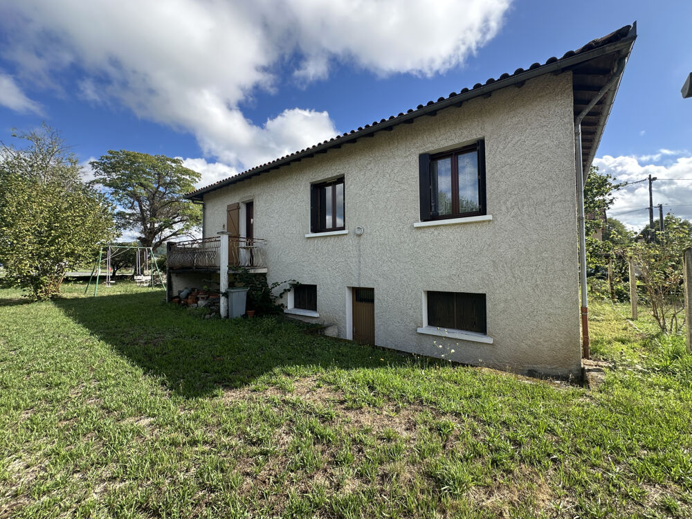 Maison familiale avec jardin, terrasse couverte et dépendance Gagnac-sur-Cère