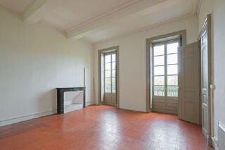  Appartement à louer 2 pièces 56 m² Fontes