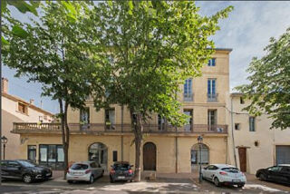  Appartement à louer 2 pièces 56 m²
