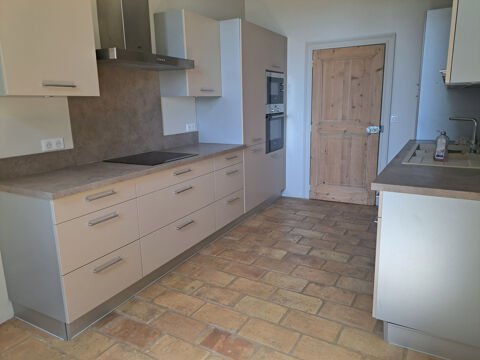  Appartement � louer 5 pi�ces 154 m�