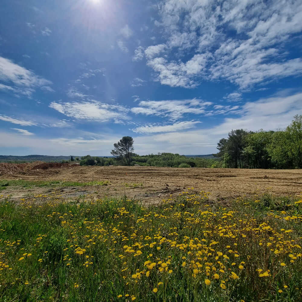 Vente Terrain Belle Parcelle de 320 m2 proche de Nîmes Cruviers lascours