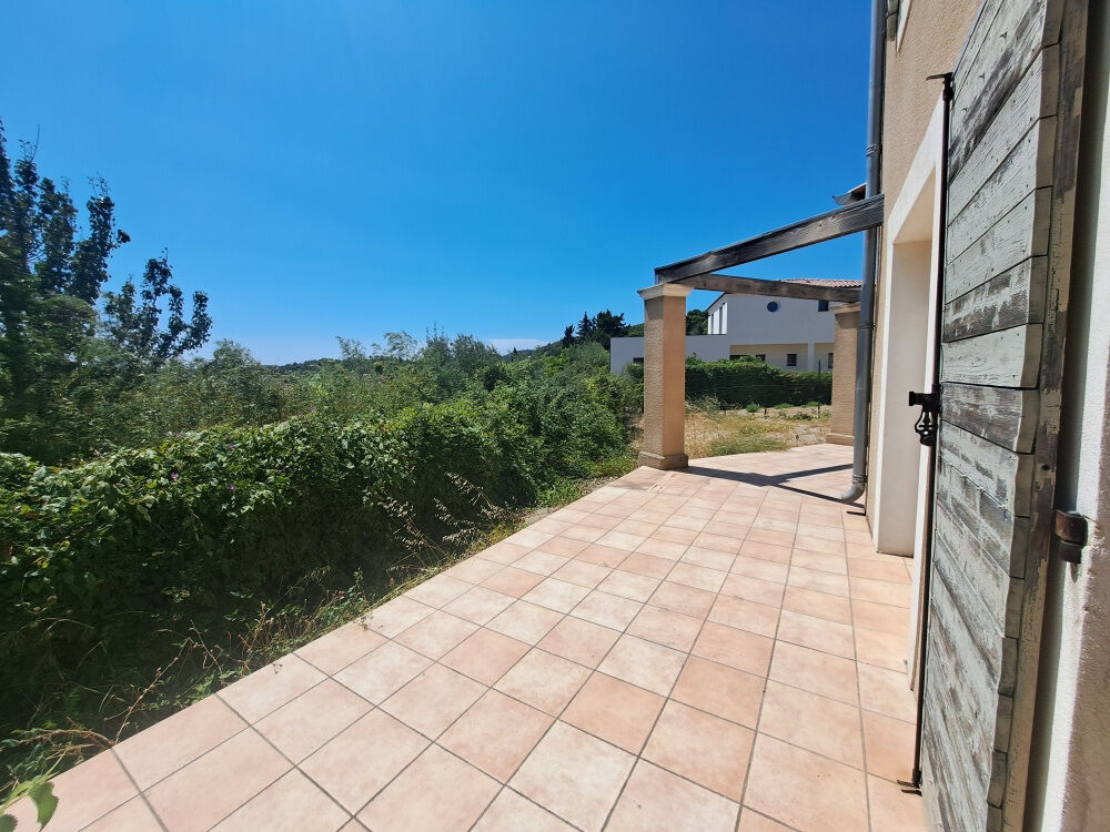 Location Maison  Maison d'architecte P4 Nebian